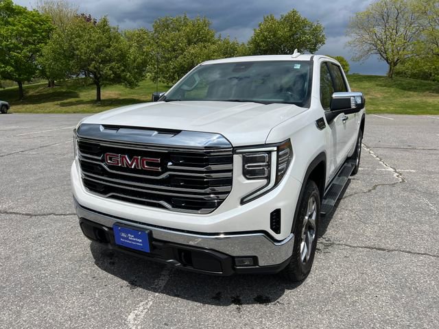 Used 2022 GMC Sierra 1500 SLT AWD/4WD image 4