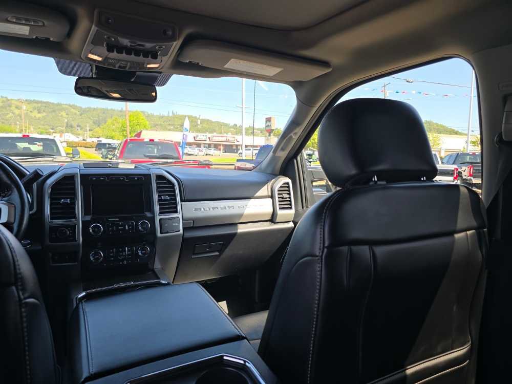 Certified 2020 Ford F350 Lariat w/ Lariat Ultimate Package AWD/4WD image 15
