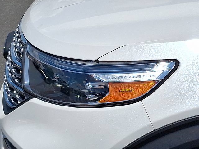 Certified 2024 Ford Explorer Limited w/ Limited Technology Package RWD image 29
