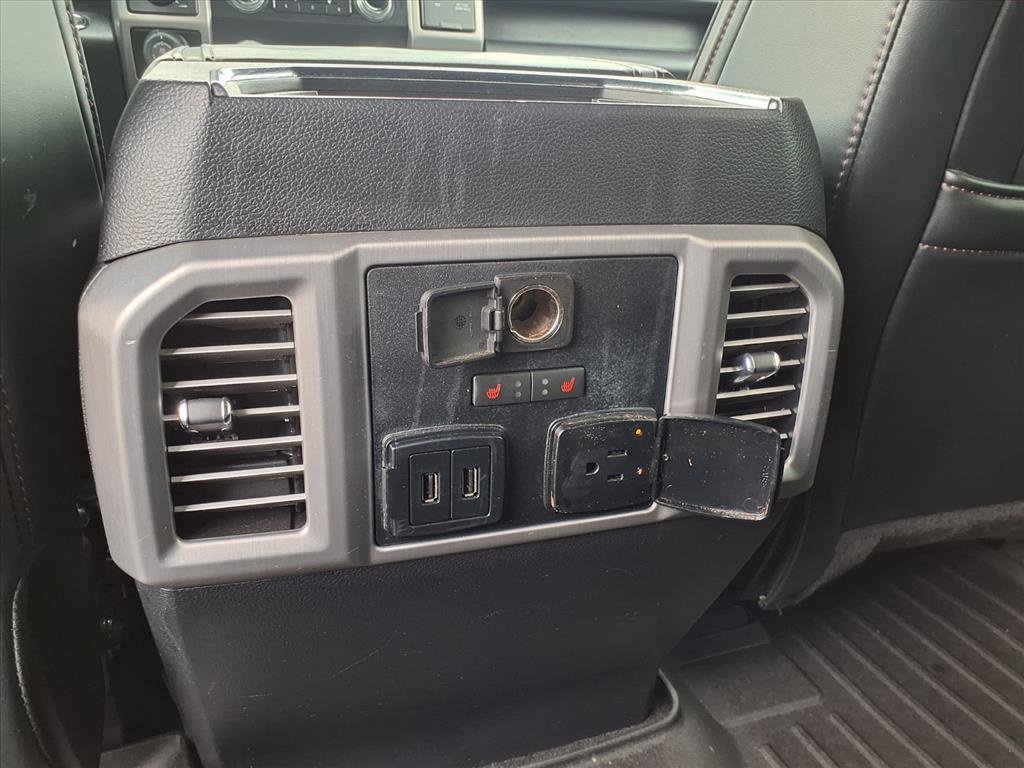 Certified 2019 Ford F150 Platinum w/ Equipment Group 701A Luxury image 17