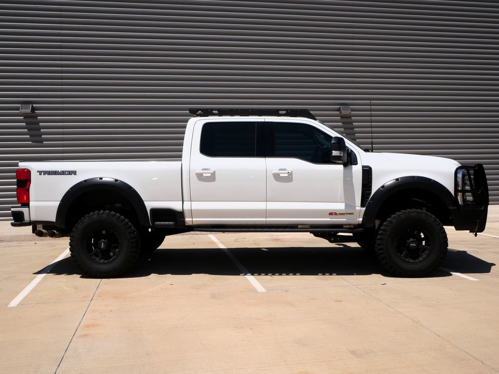 Certified 2024 Ford F250 Lariat w/ Lariat Ultimate Package AWD/4WD image 2