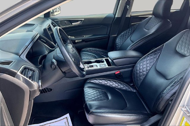 Certified 2024 Ford Edge Titanium AWD/4WD image 27