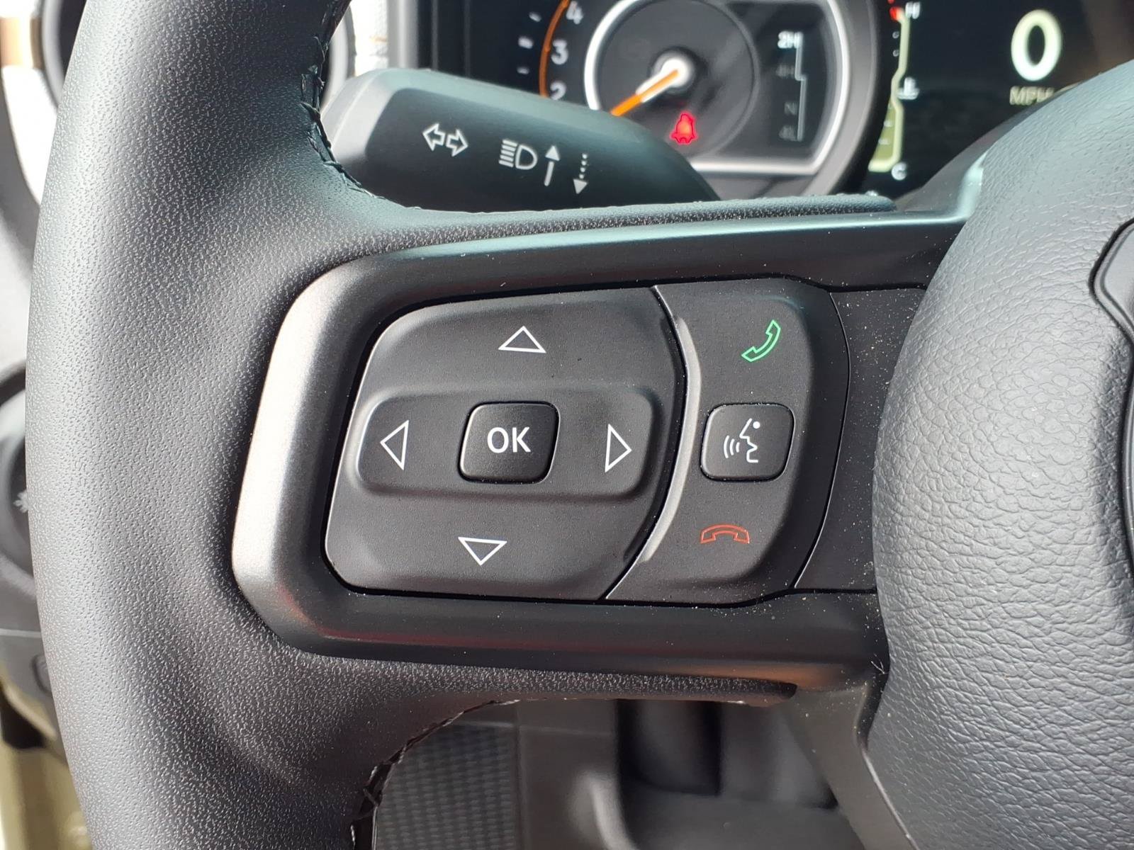 Used 2025 Jeep Wrangler Unlimited Sport AWD/4WD image 20