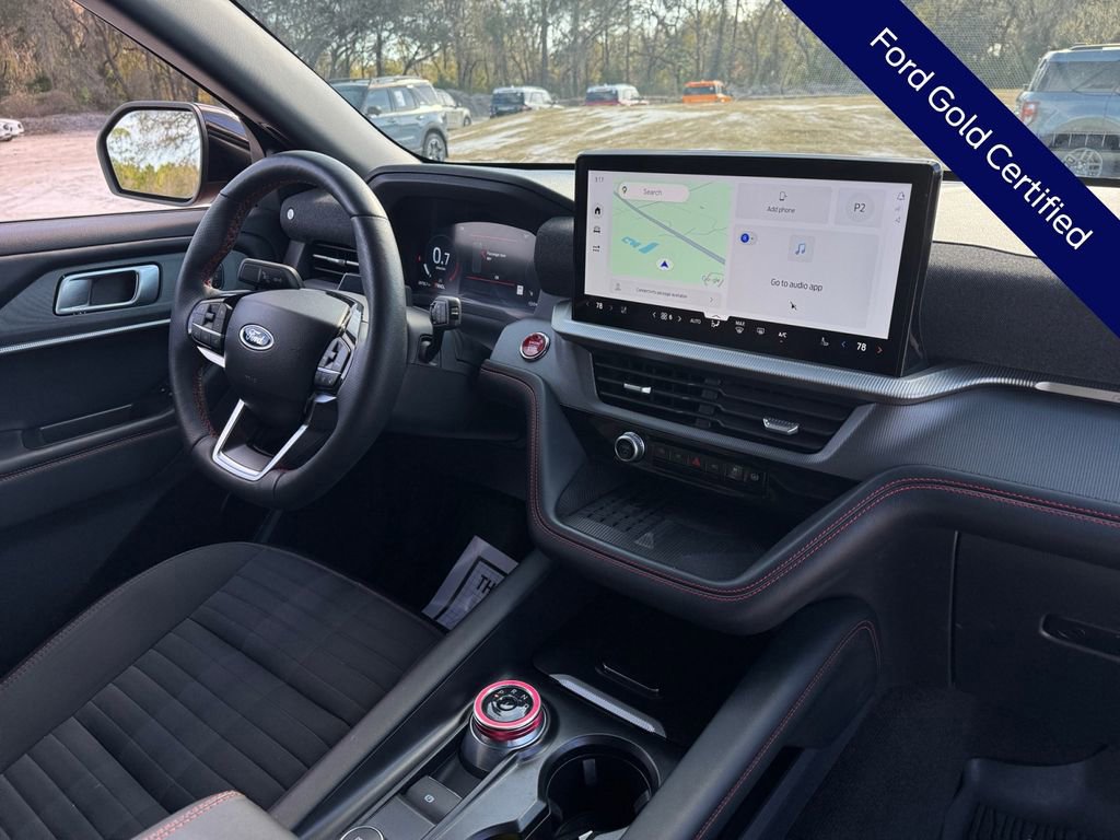 Certified 2025 Ford Explorer ST-Line w/ Premium Package image 23