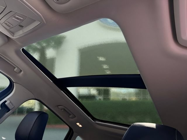 Certified 2019 Ford Escape Titanium AWD/4WD image 20