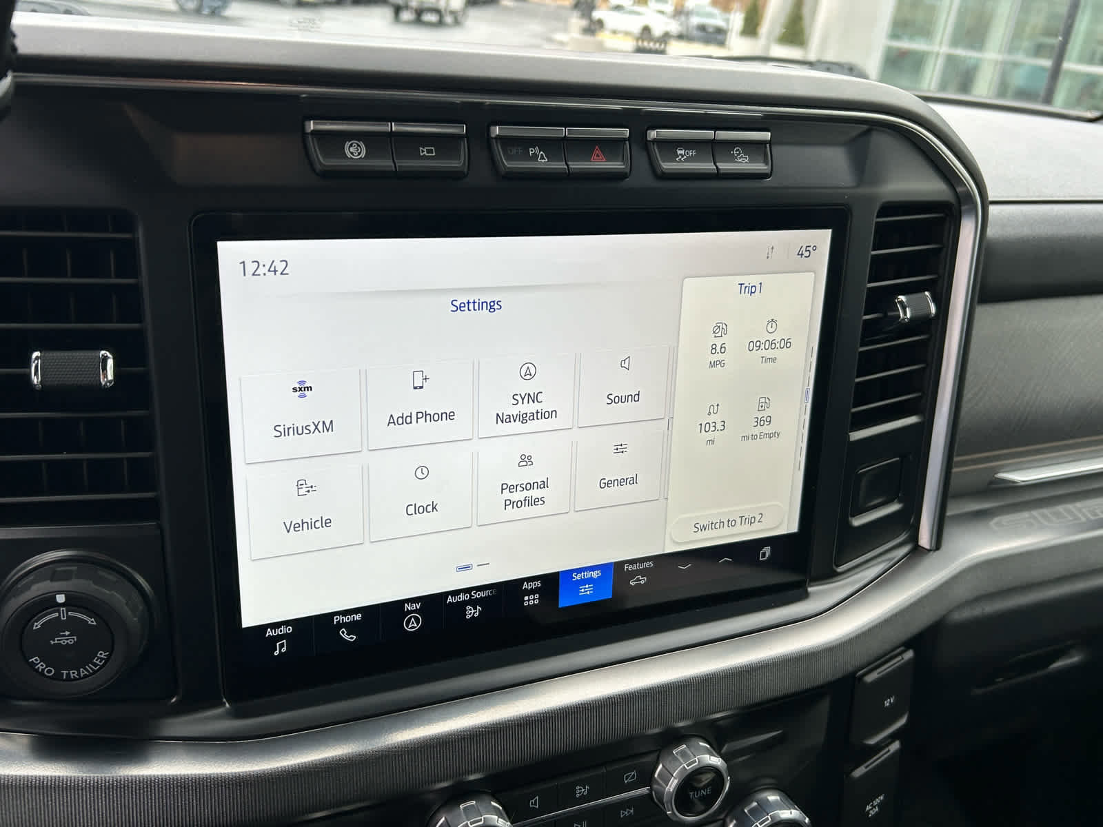 Certified 2023 Ford F350 Platinum w/ Tremor Off-Road Package image 32