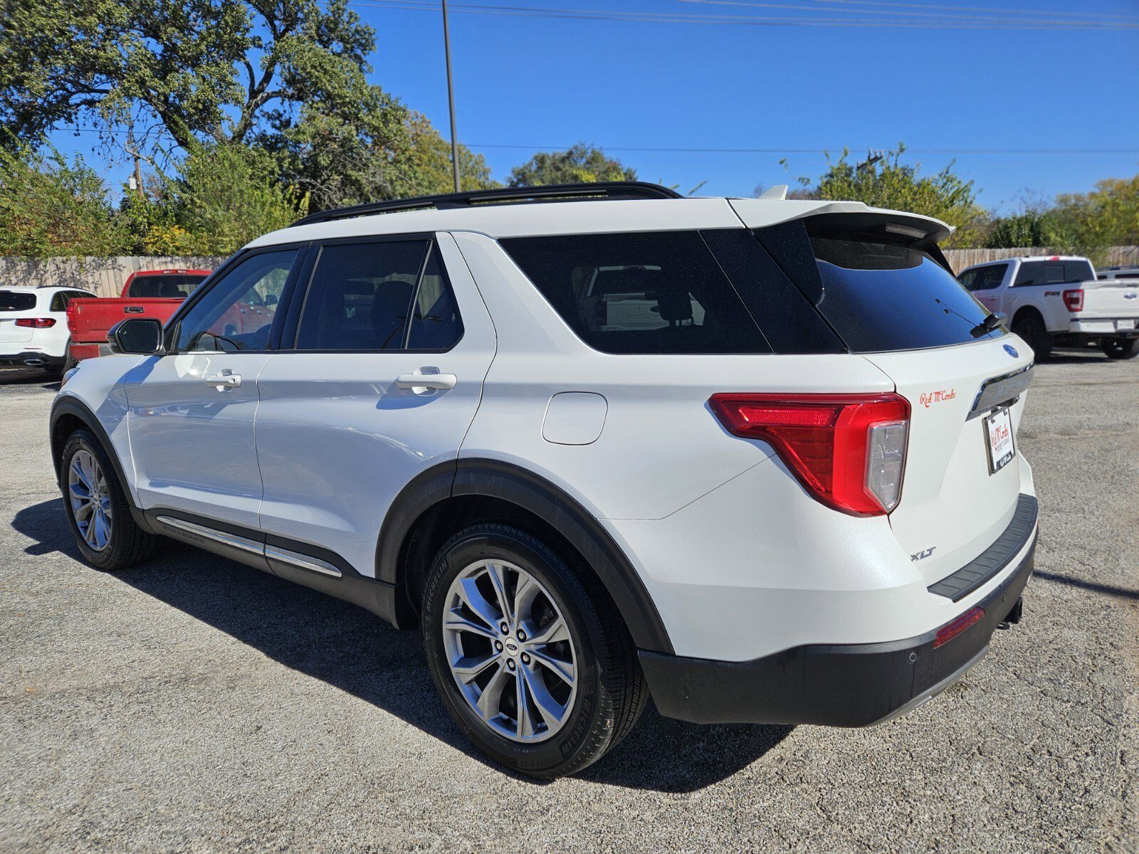 Certified 2023 Ford Explorer XLT w/ Equipment Group 202A image 6