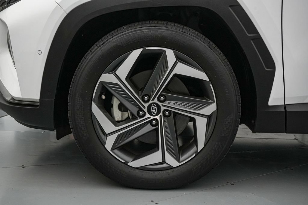 Used 2024 Hyundai Tucson Limited FWD image 10
