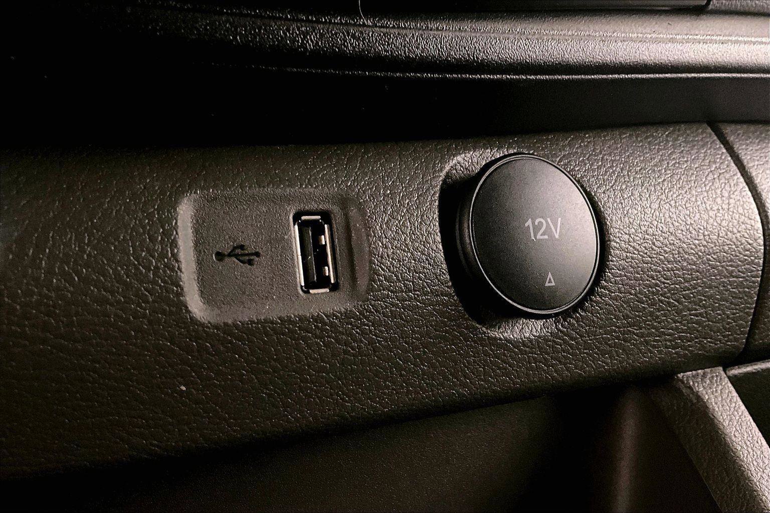 Certified 2023 Ford Transit 150 Base image 29