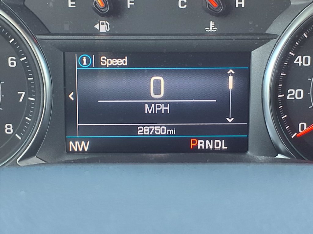 Used 2023 Chevrolet Equinox LT FWD image 28