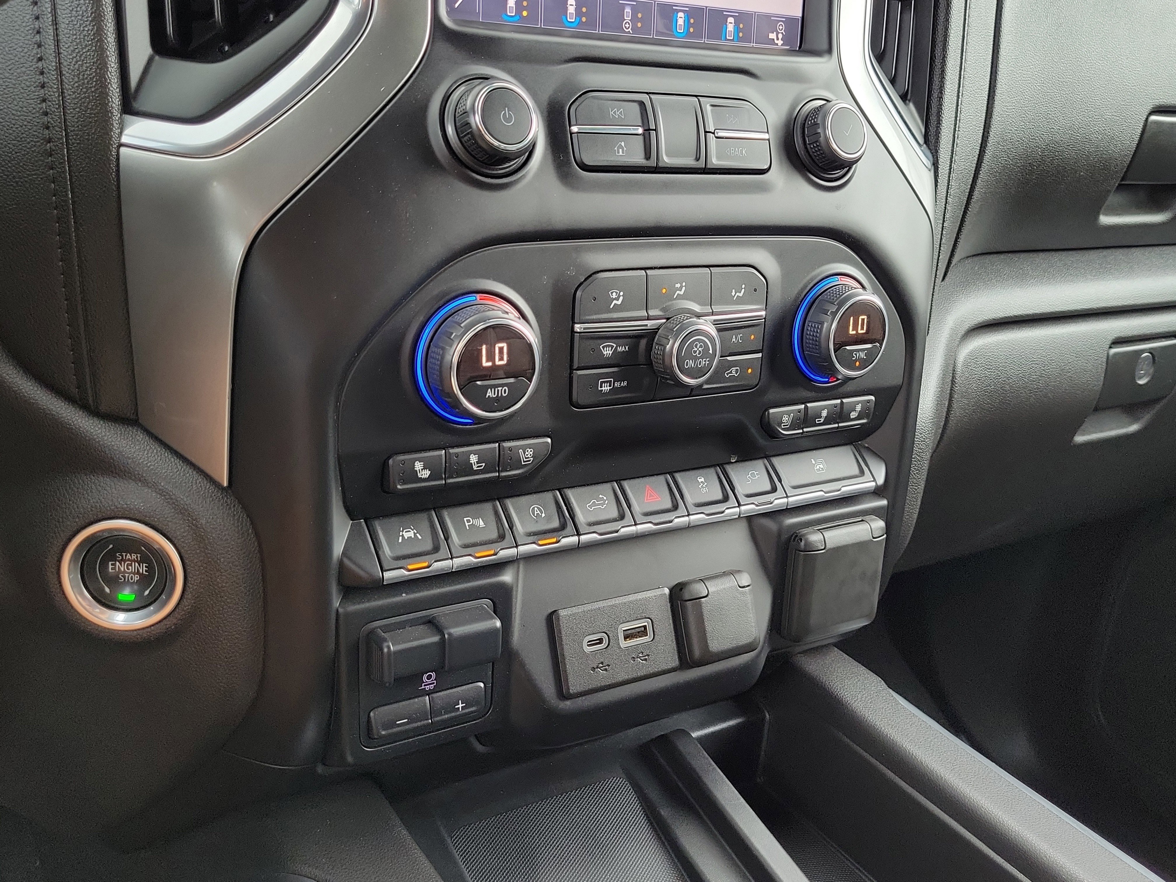 Used 2019 Chevrolet Silverado 1500 LTZ w/ LTZ Plus Package image 27