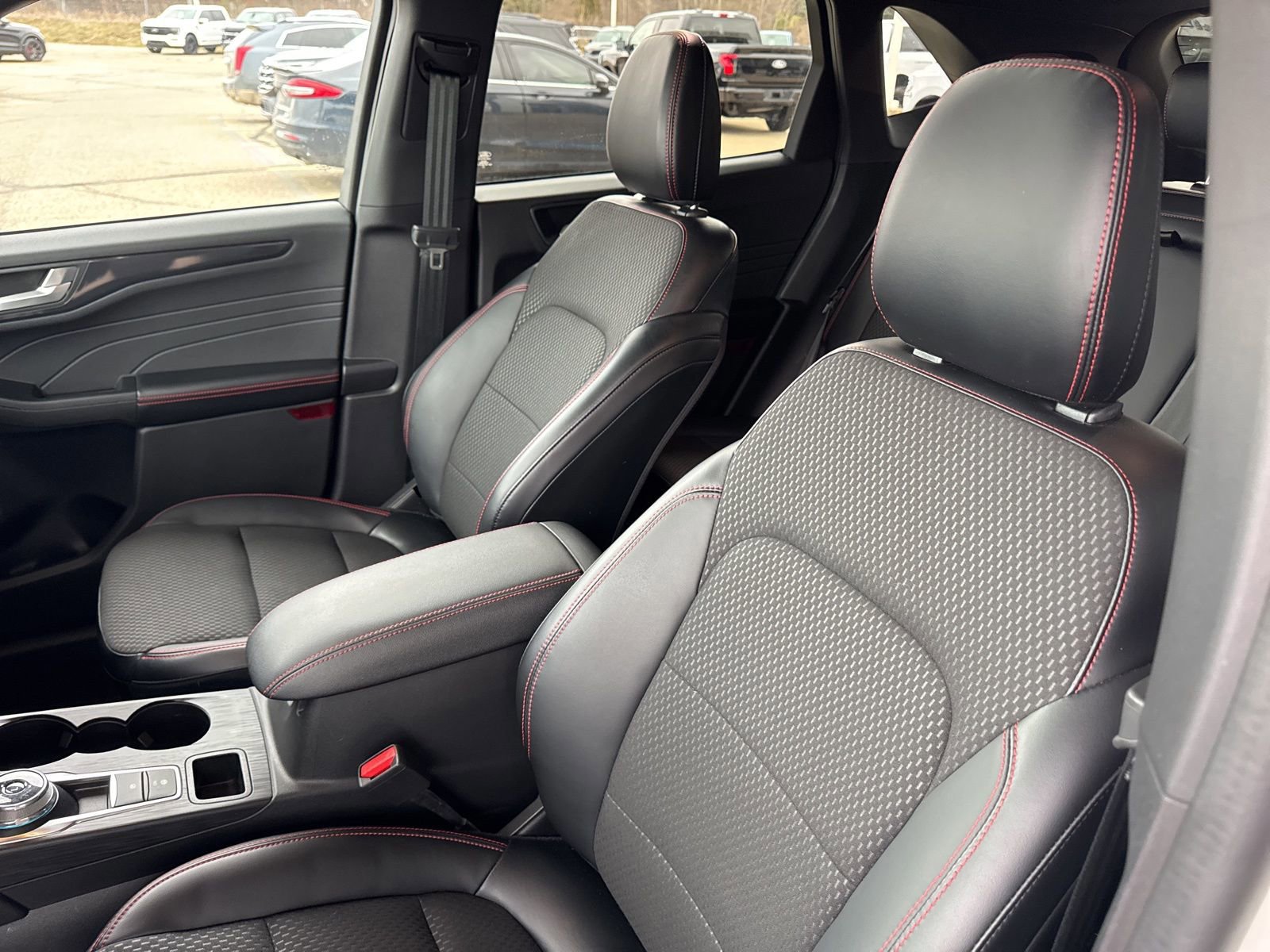 Certified 2023 Ford Escape ST-Line w/ Tech Pack #1 image 26