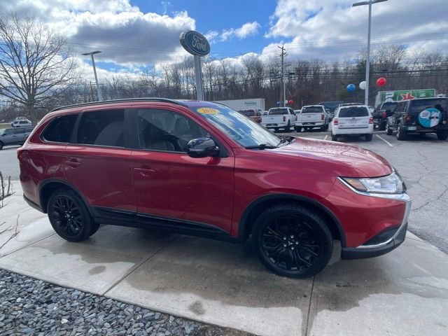 Used 2019 Mitsubishi Outlander LE image 10