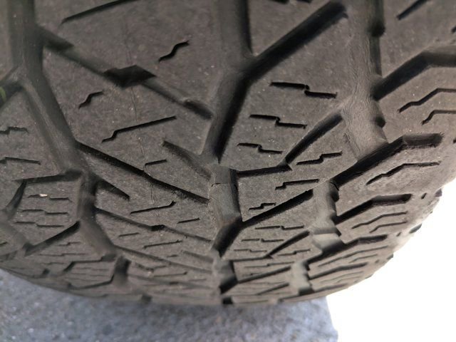 Used 2023 Nissan Frontier PRO-4X w/ Pro-4X Premium Package image 11