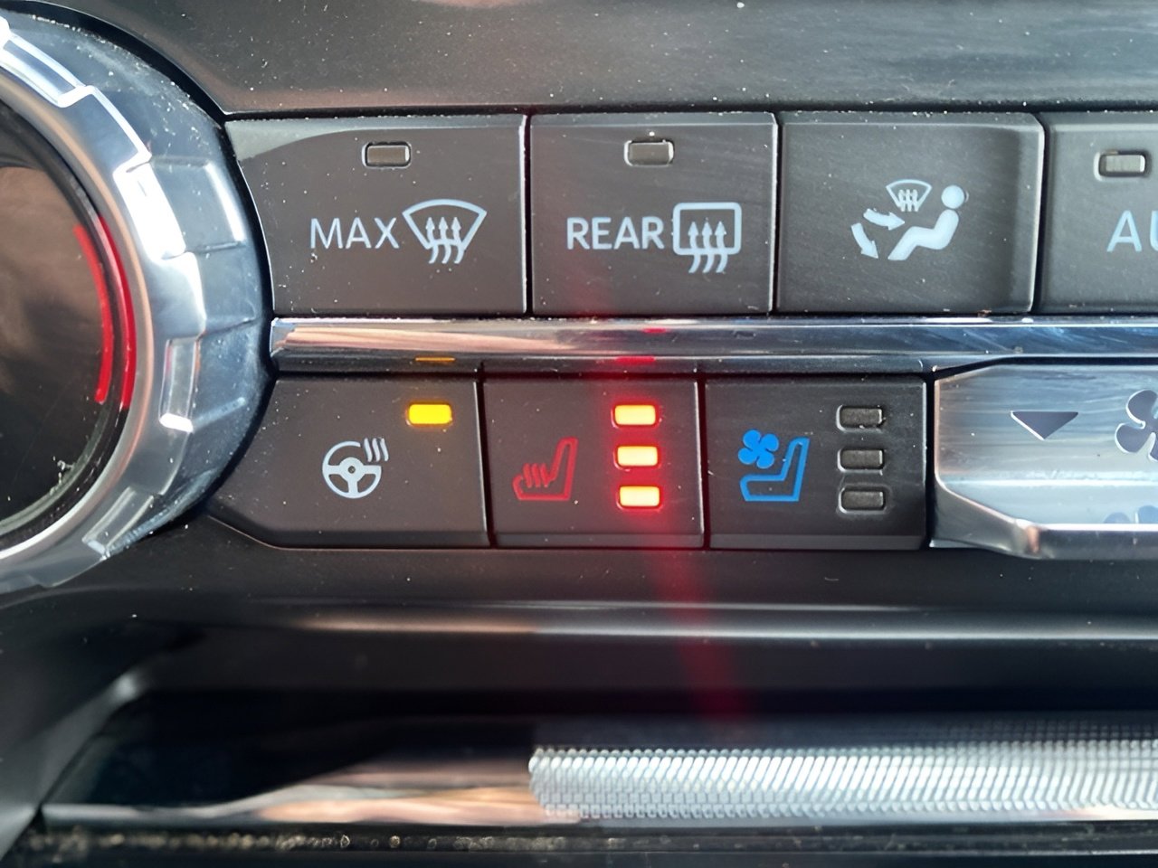 Certified 2022 Ford F150 Raptor w/ Equipment Group 801A High image 24