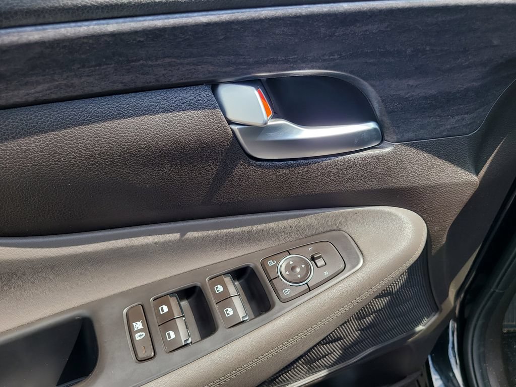 Used 2019 Hyundai Santa Fe SEL FWD image 15