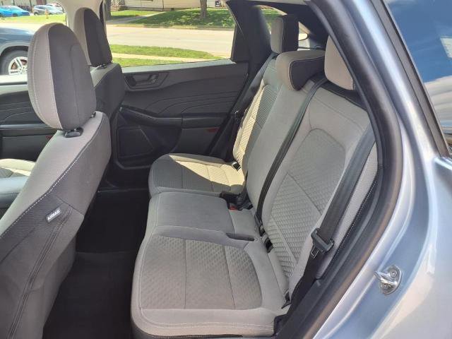 Certified 2022 Ford Escape SE w/ SE Sport Appearance Package image 29