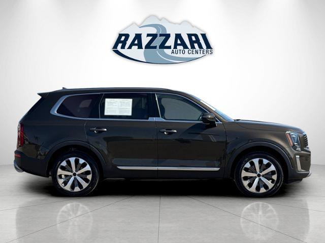 Used 2021 Kia Telluride S FWD image 2