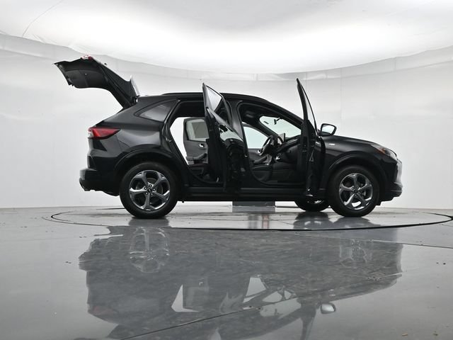 Certified 2024 Ford Escape ST-Line w/ Tech Pack #1 AWD/4WD image 56