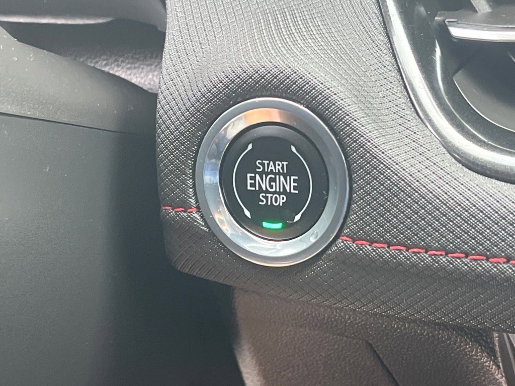 Used 2025 Chevrolet TrailBlazer RS w/ Convenience Package image 11