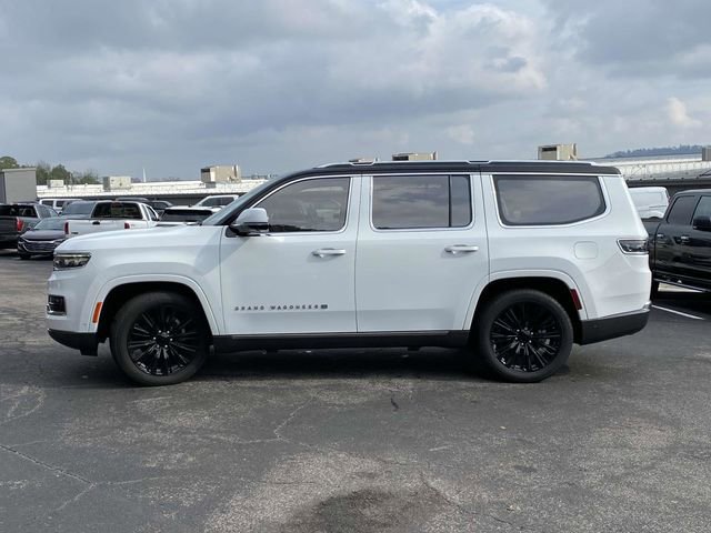 Used 2022 Jeep Grand Wagoneer Series III image 2