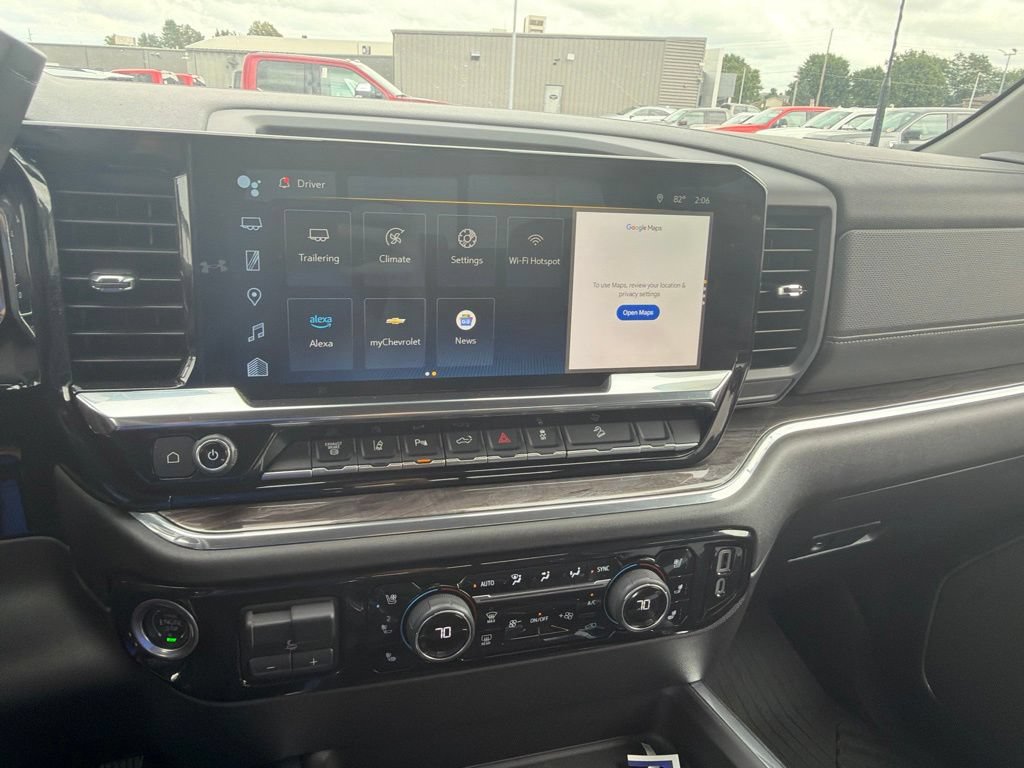 Used 2024 Chevrolet Silverado 2500 LTZ w/ LTZ Plus Package AWD/4WD image 18