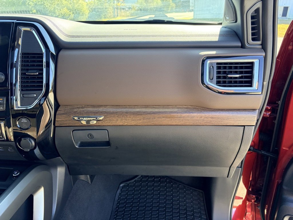 Used 2021 Nissan Titan Platinum Reserve w/ Moonroof Package image 27