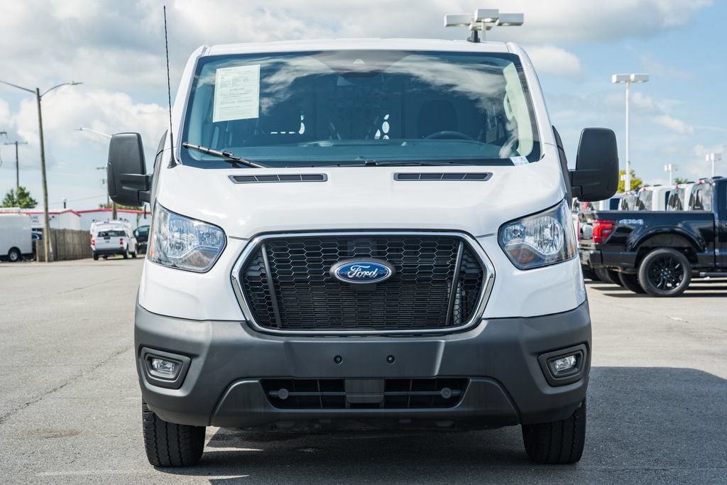 Certified 2025 Ford Transit 250 Low Roof w/ Exterior Upgrade Package RWD image 2