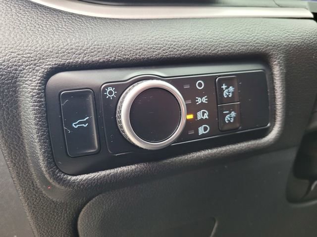 Certified 2023 Ford Explorer XLT image 17