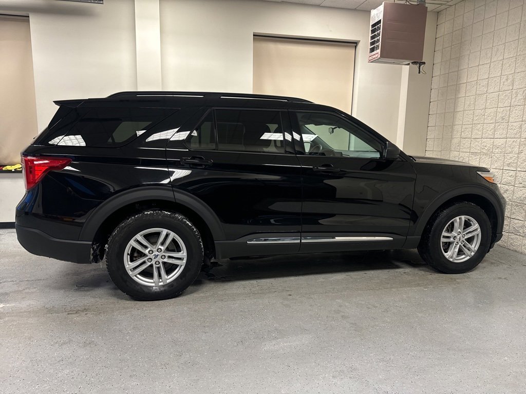 Certified 2023 Ford Explorer XLT w/ Equipment Group 202A image 24