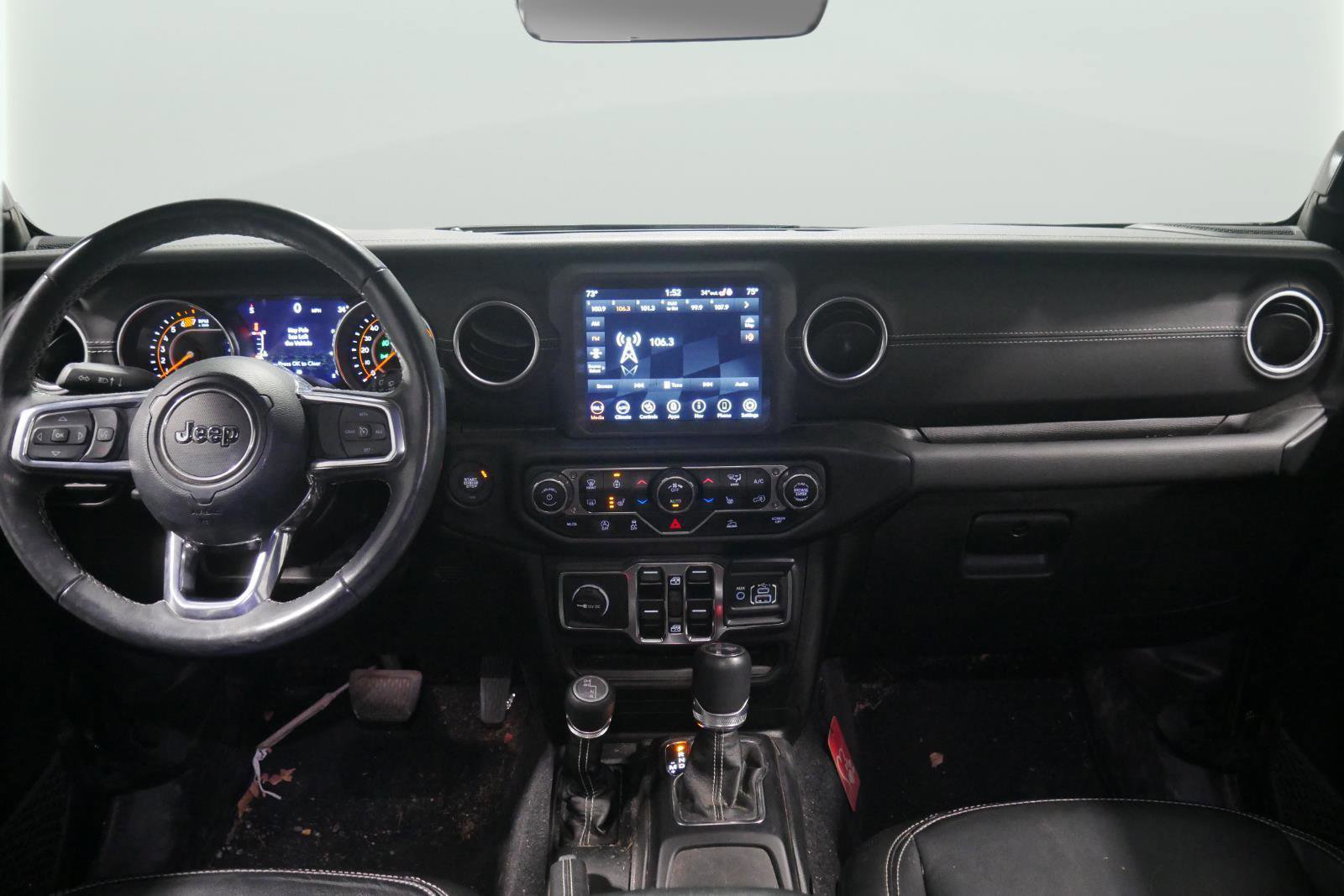 Used 2023 Jeep Wrangler Sahara w/ Cold Weather Group image 37