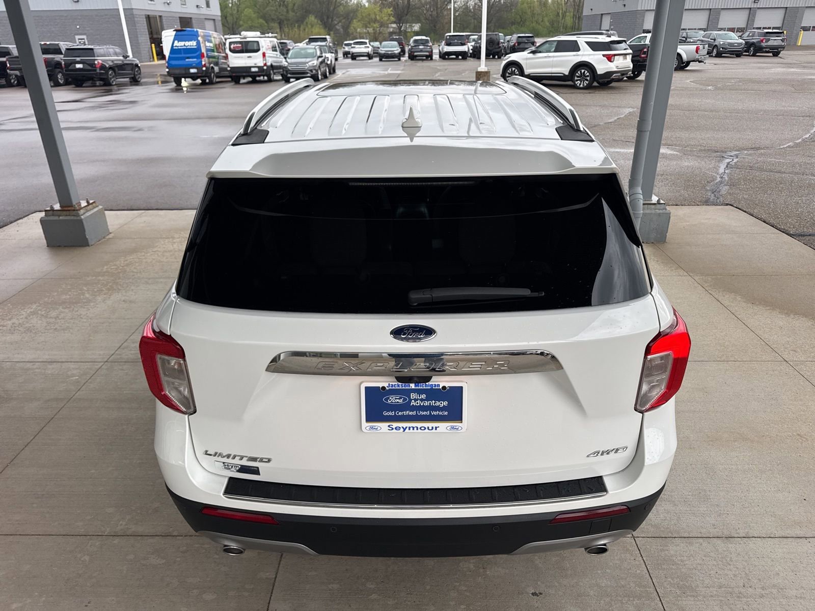Certified 2023 Ford Explorer Limited w/ Limited Technology Package AWD/4WD image 4