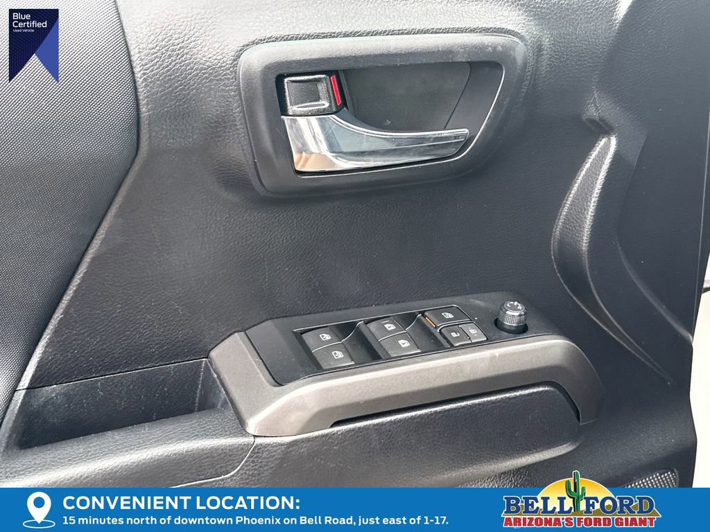 Used 2021 Toyota Tacoma TRD Sport w/ Technology Package image 15