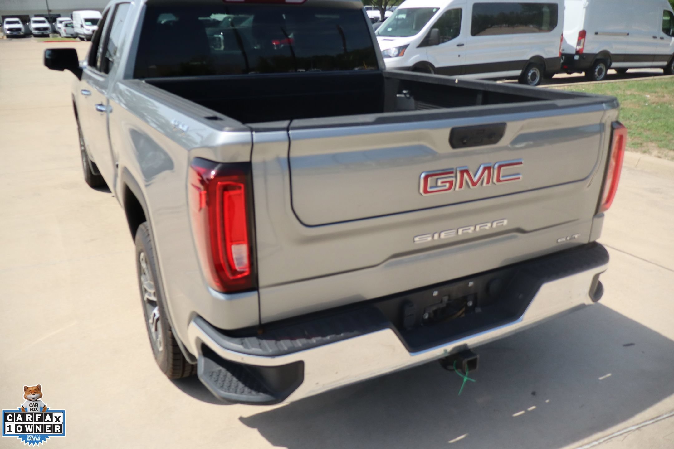 Used 2025 GMC Sierra 1500 SLT AWD/4WD image 25
