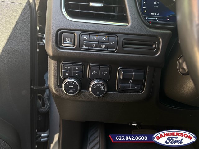 Used 2022 Chevrolet Suburban Z71 w/ Z71 Off-Road Package AWD/4WD image 12