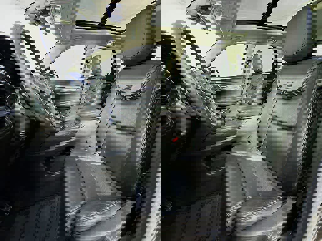 Used 2017 Cadillac XT5 Luxury w/ Driver Awareness Package image 12