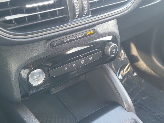 Certified 2024 Ford Escape SE FWD image 26