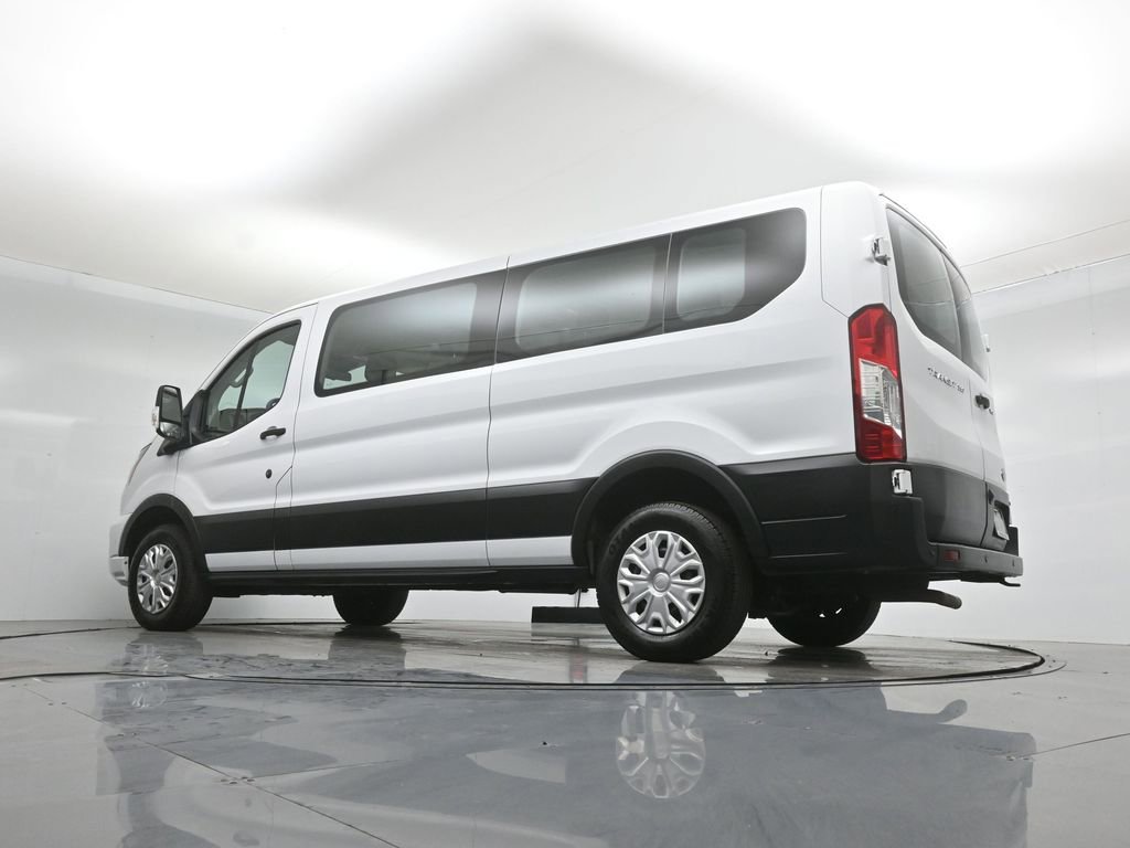 Certified 2023 Ford Transit 350 XLT RWD image 48