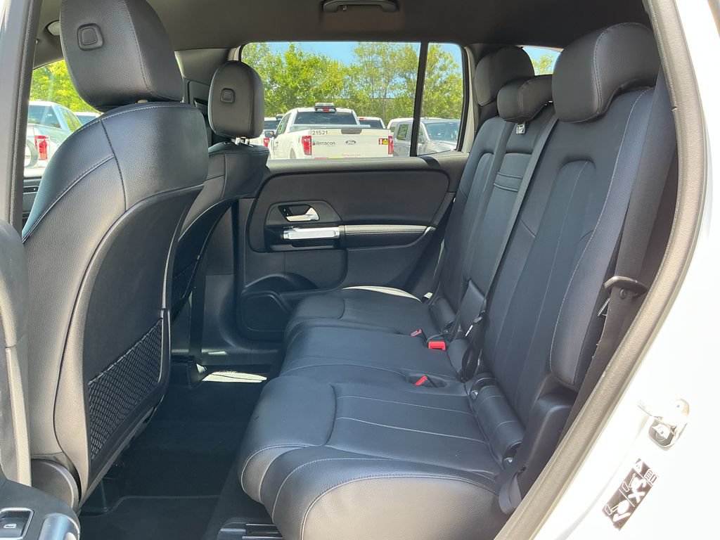Used 2023 Mercedes-Benz GLB 250 4MATIC image 14