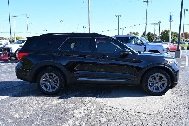 Certified 2024 Ford Explorer XLT w/ Equipment Group 202A AWD/4WD image 8