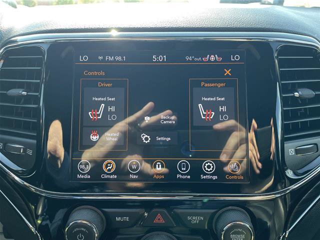 Used 2020 Jeep Grand Cherokee Limited AWD/4WD image 27