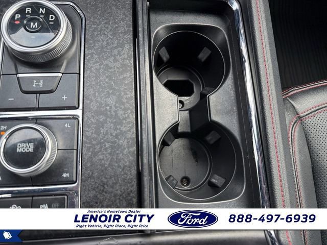 Certified 2023 Ford Expedition Limited image 28
