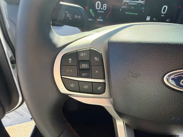 Certified 2025 Ford Explorer Active w/ Active Comfort Package AWD/4WD image 32