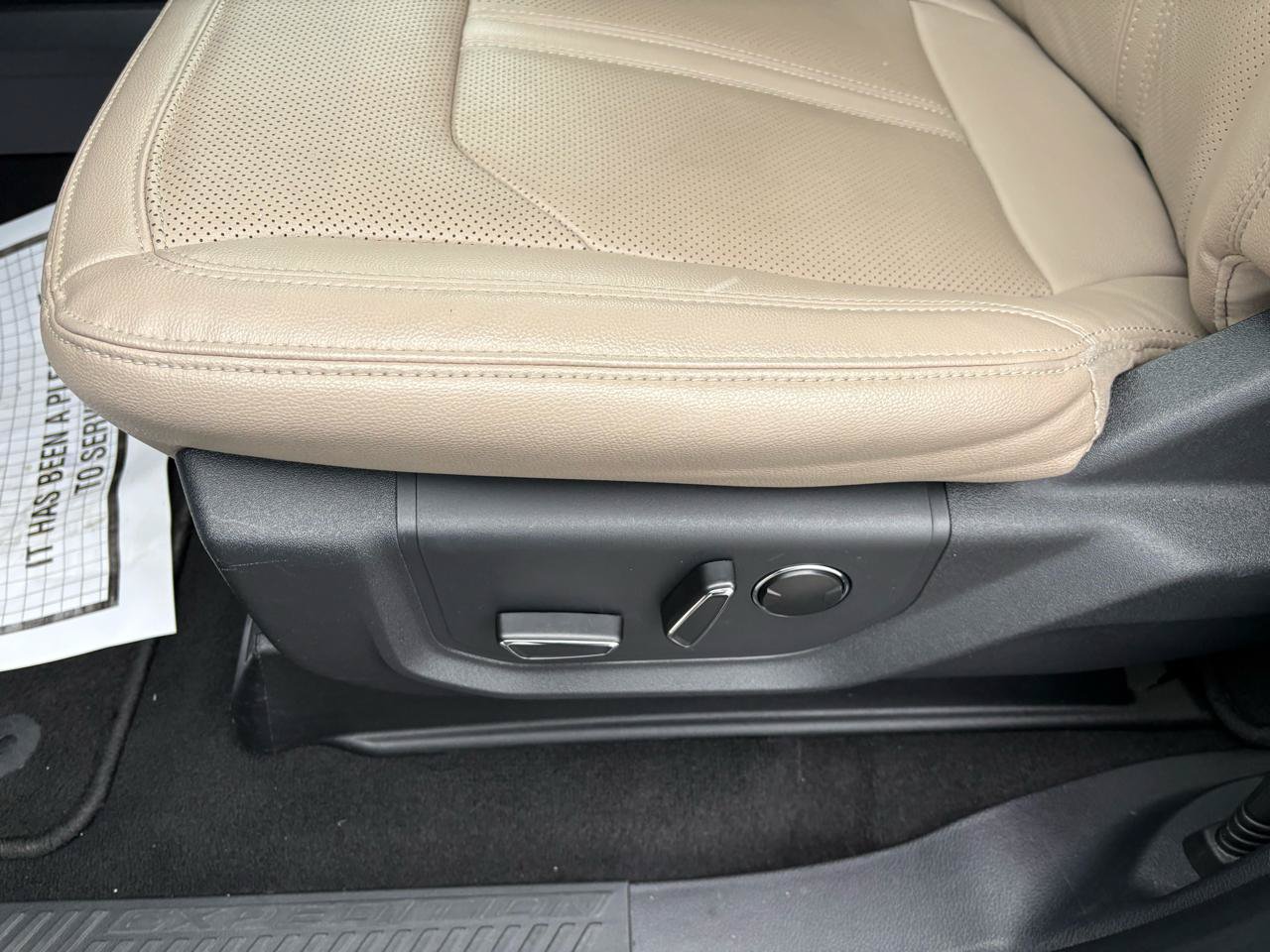 Certified 2024 Ford Expedition Limited AWD/4WD image 23