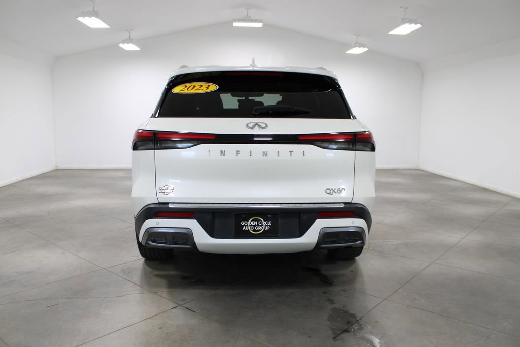 Used 2023 INFINITI QX60 Sensory w/ Cargo Package image 4