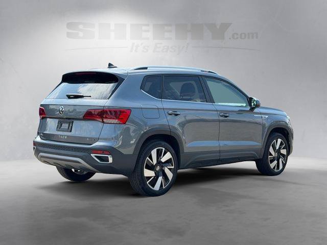Used 2024 Volkswagen Taos SEL AWD/4WD image 13