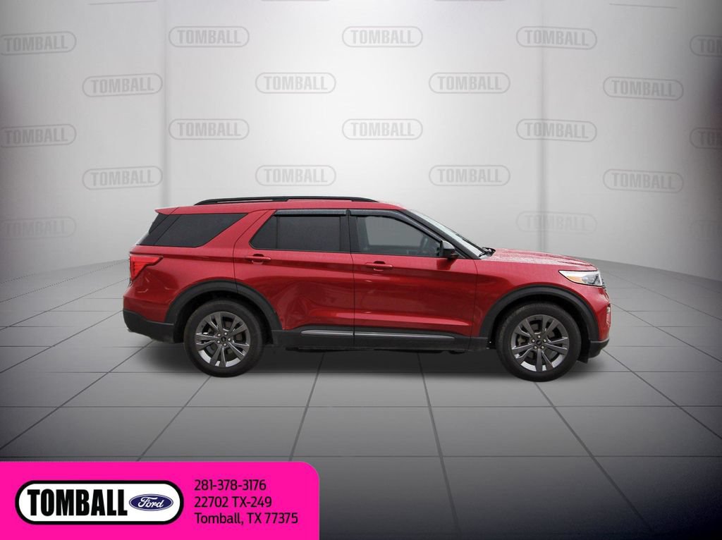 Certified 2023 Ford Explorer XLT w/ Equipment Group 202A RWD image 8