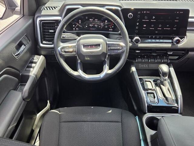 Used 2025 GMC Canyon Elevation w/ Technology Package RWD image 7