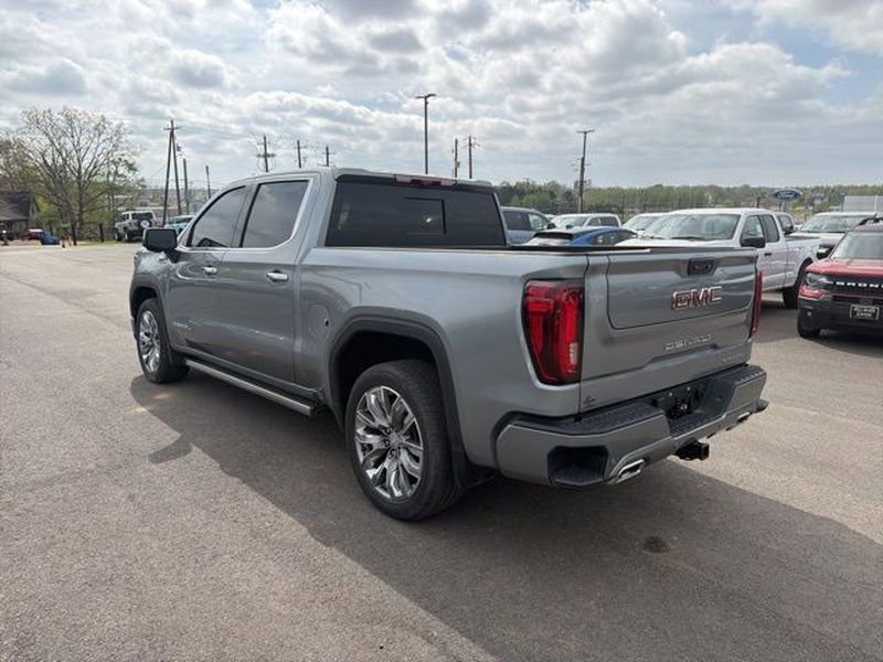 Used 2024 GMC Sierra 1500 Denali AWD/4WD image 2