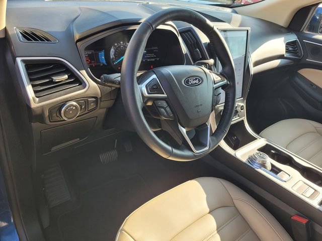 Certified 2023 Ford Edge SEL image 9